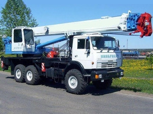 автокран галичанин фото